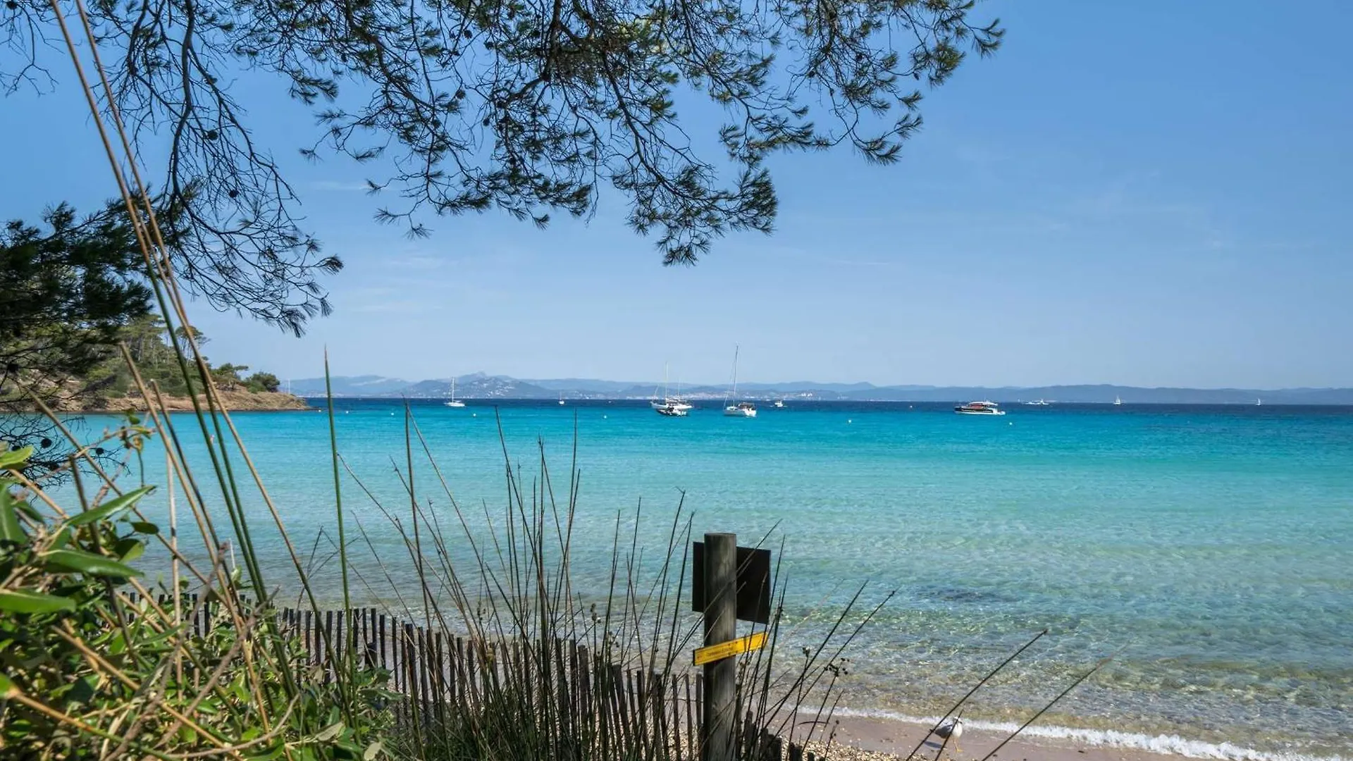 Villa Blue Hill Pour 6 Personnes Avec Piscine Privee Et Vue Mer A La Londe-Les-Maures França